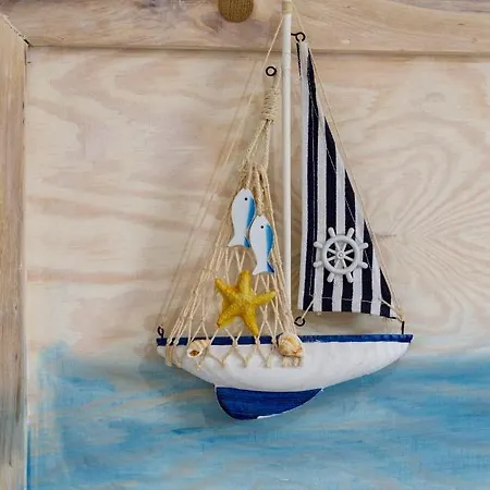 Square With Balcony By Renters Apartamento