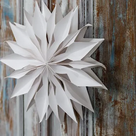 Square With Balcony By Renters Apartamento